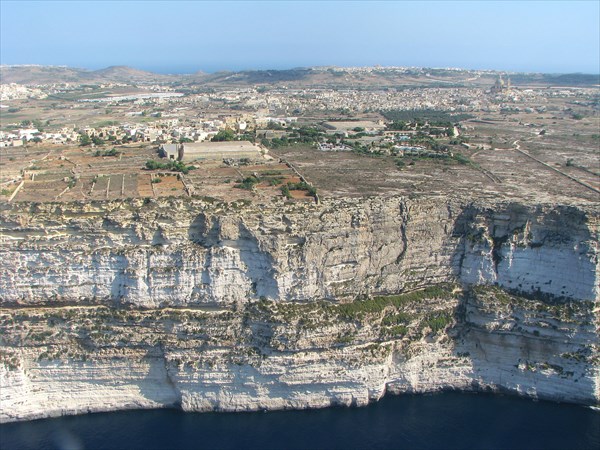 1473-Над Мальтой